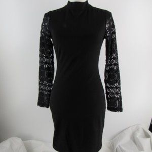 Lulus black lace sleeves dress